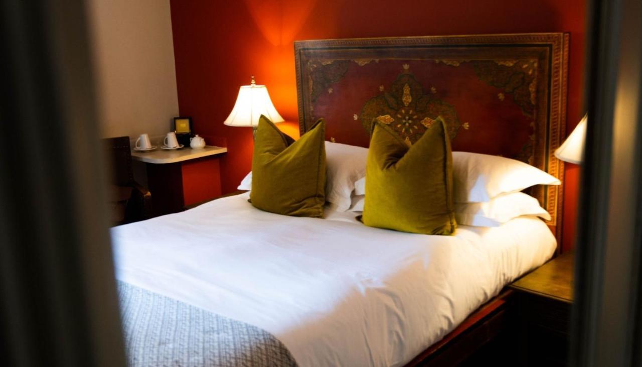 Elephant Hotel Pangbourne Eksteriør billede