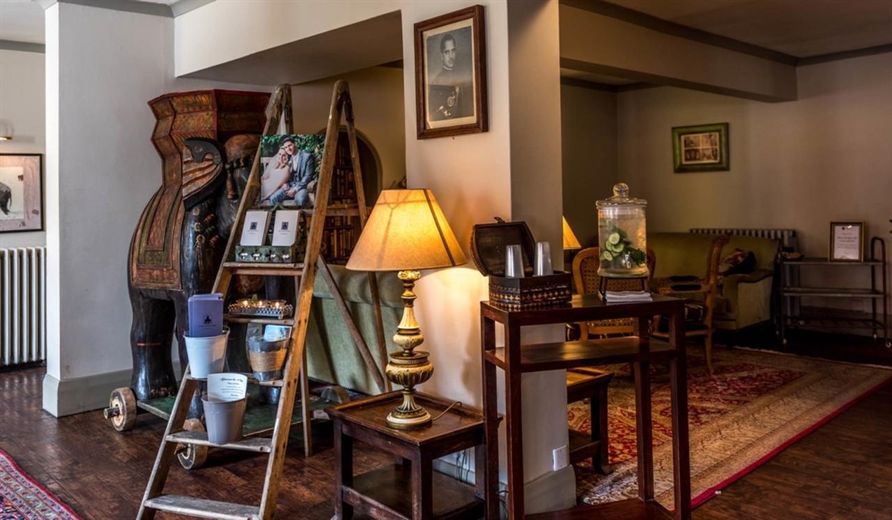 Elephant Hotel Pangbourne Eksteriør billede