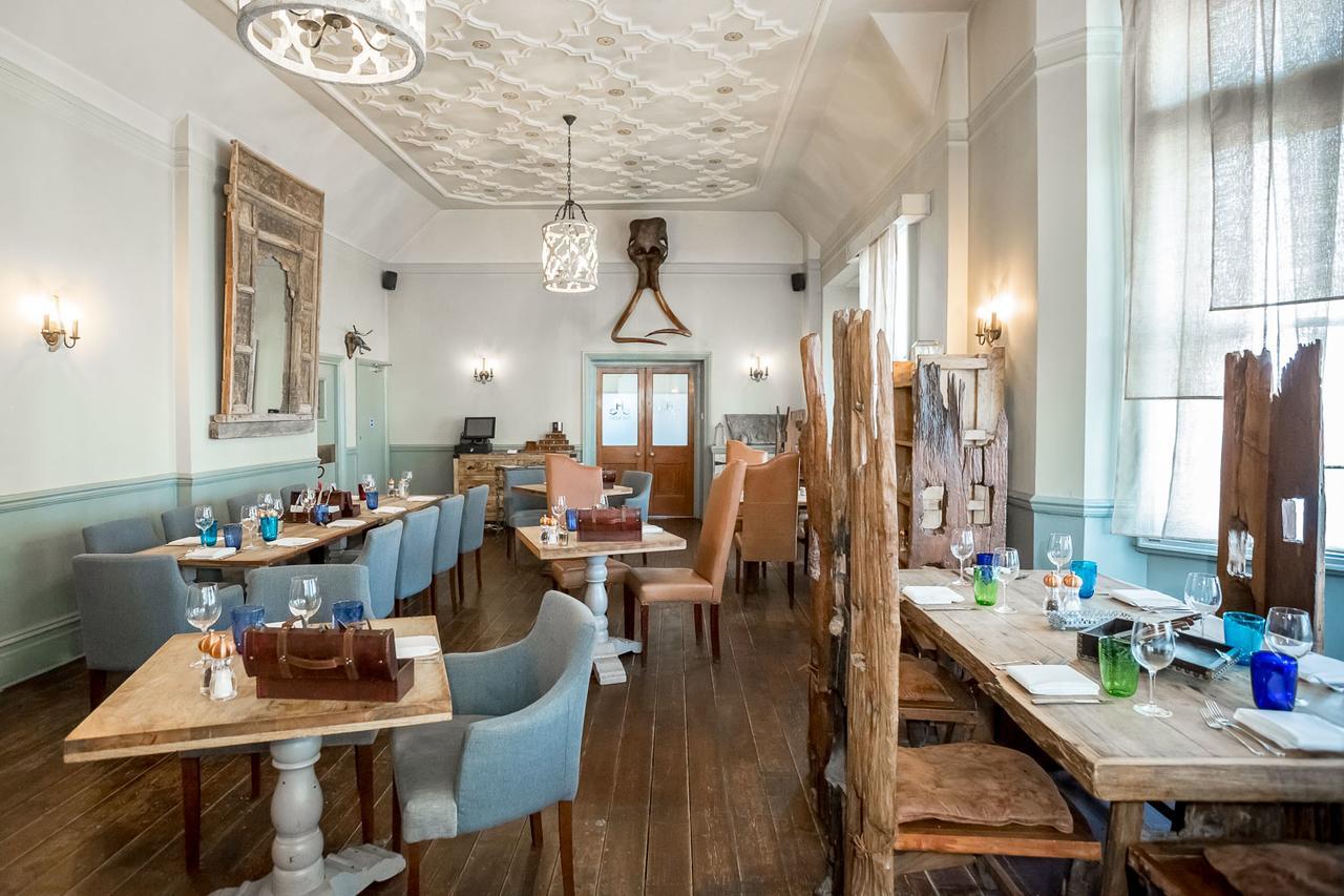 Elephant Hotel Pangbourne Eksteriør billede