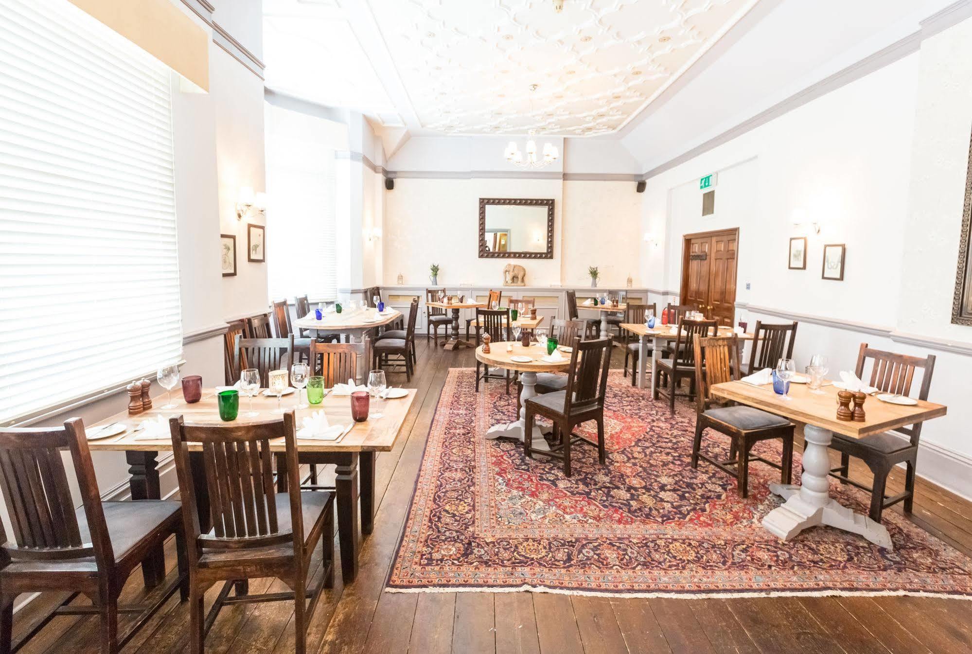 Elephant Hotel Pangbourne Eksteriør billede