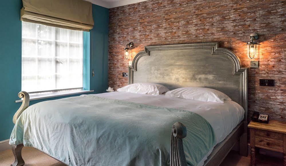 Elephant Hotel Pangbourne Eksteriør billede